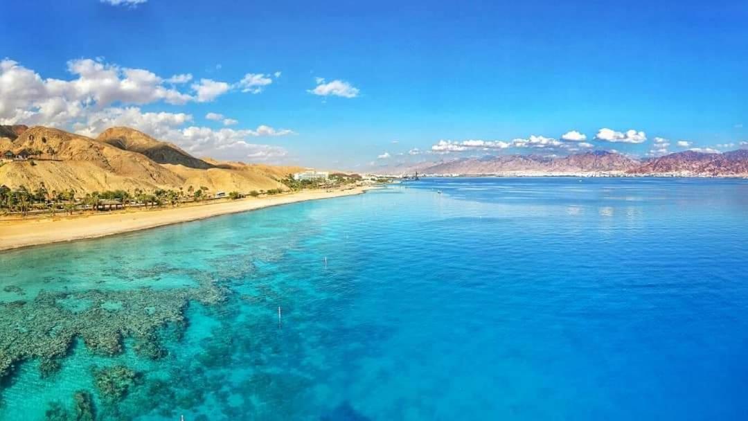 Blue Lagoon With Pool Eilat Bagian luar foto
